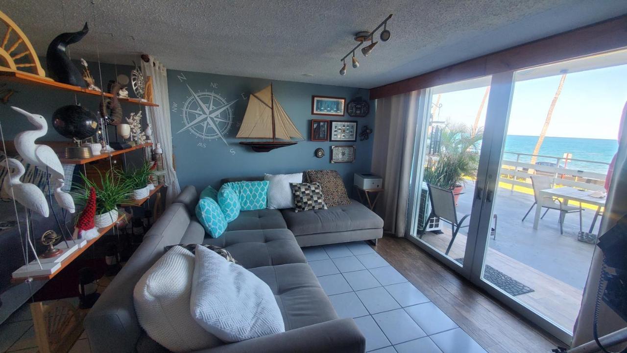 Nauetik, Ocean Front! Great View Apartment Fajardo Luaran gambar